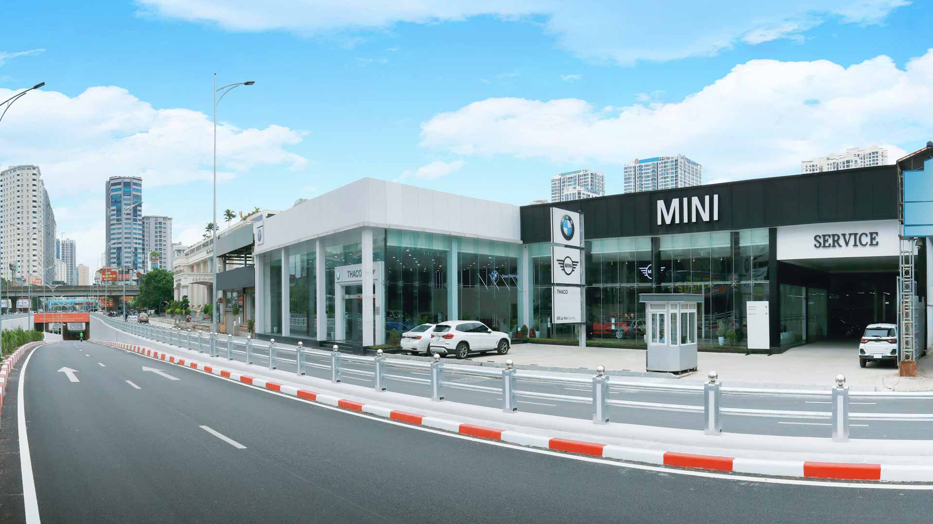 Showroom-BMW-Lê-Văn-Lương-Nhận-diện-mới-BMW-tại-Hà-Nội